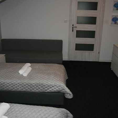 Hotel Drukarnia Smaku à Oława Extérieur photo